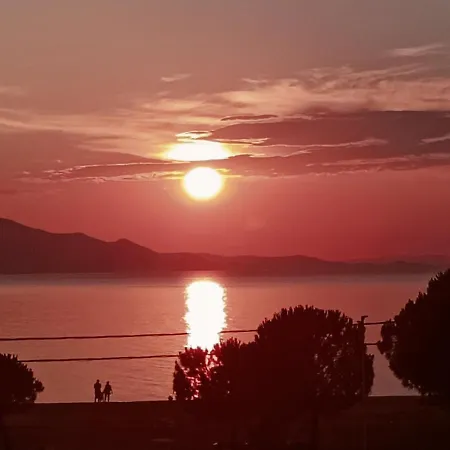 Dimitra Apart Otel Pefki (Evia)